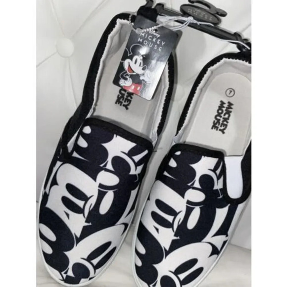 Disney Mickey Mouse Slip On 1928 Star Black White Sneakers Mens Size 7 BRAND NEW - Picture 4 of 8